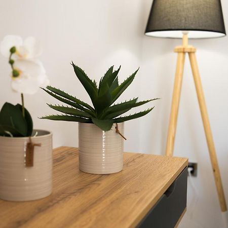 Al Santo Apartments Закінф Екстер'єр фото