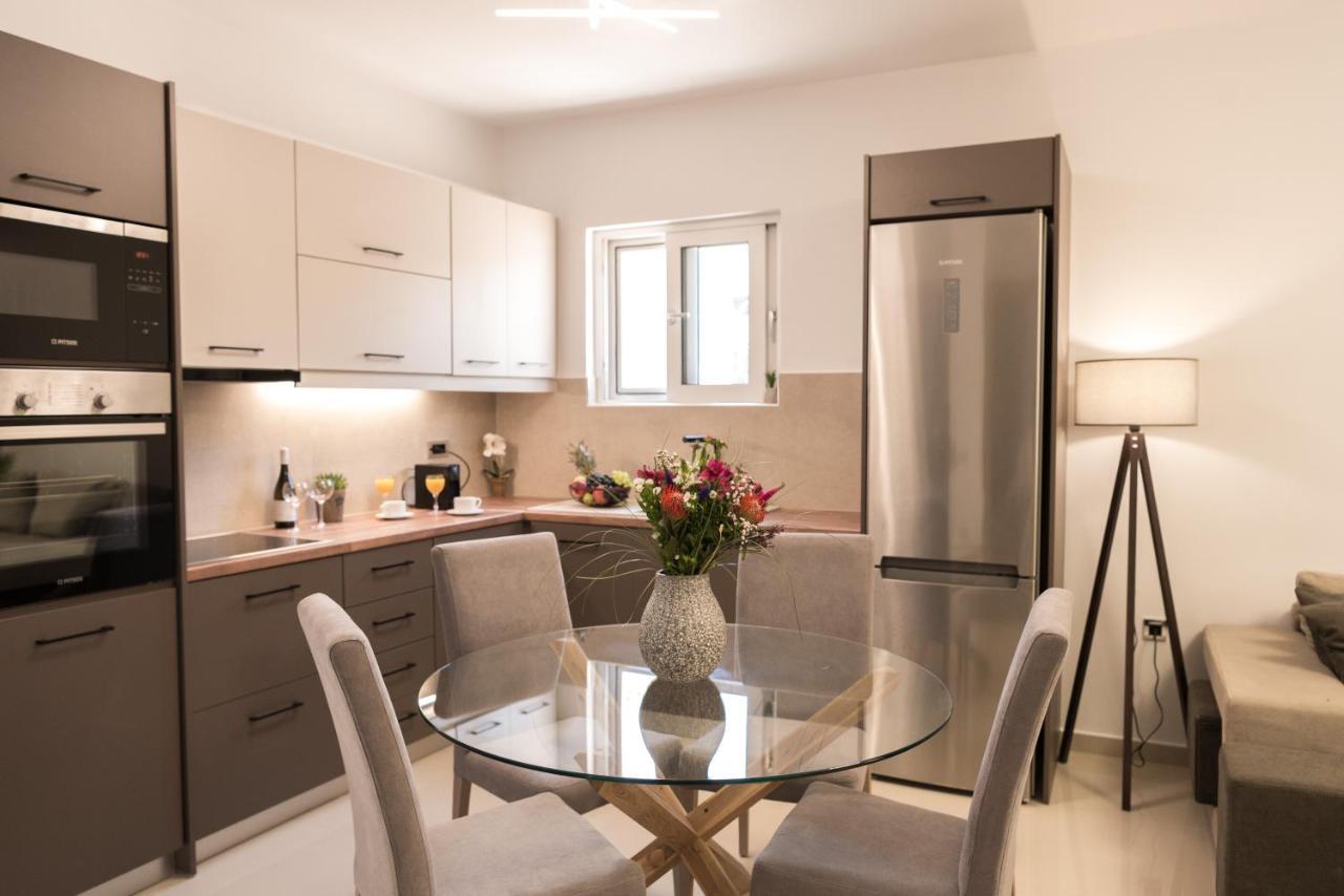 Al Santo Apartments Закінф Екстер'єр фото