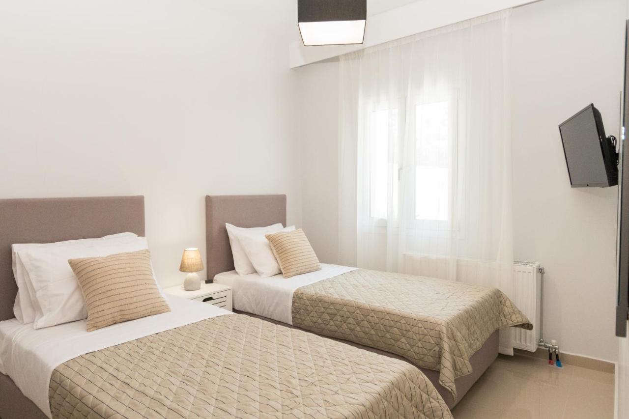 Al Santo Apartments Закінф Екстер'єр фото
