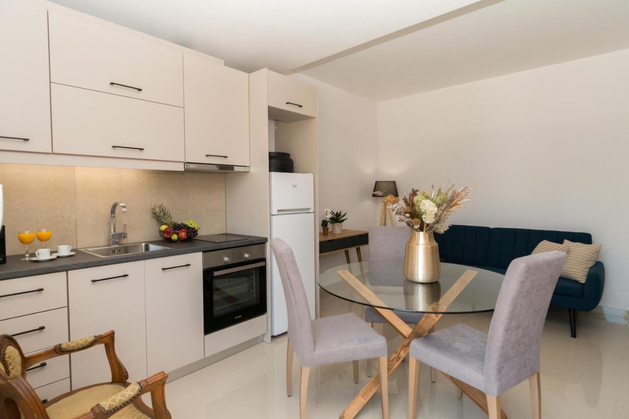 Al Santo Apartments Закінф Екстер'єр фото
