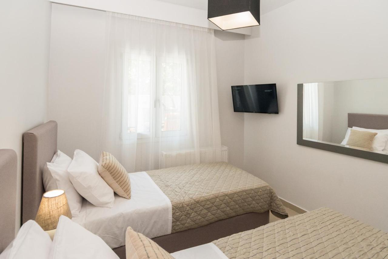Al Santo Apartments Закінф Екстер'єр фото
